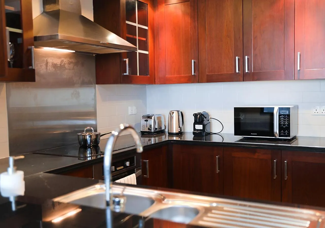 Nasma Luxury Stays - Fancy Apartment With Balcony Near Burj Khalifa دبي